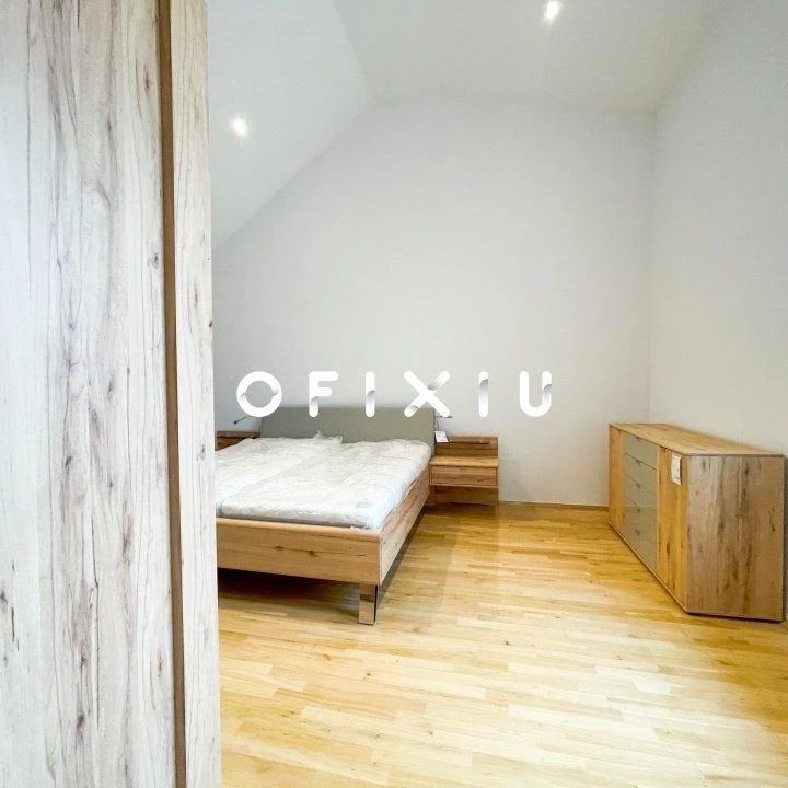 Pronájem bytu 5+kk 300 m2 - Photo 1