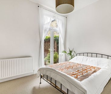 St. Julians Farm Road, London, SE27 0RJ - Photo 5