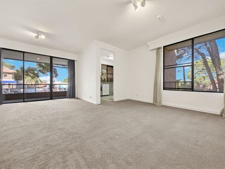 2/66 Spofforth Street, Cremorne, NSW 2090 - Photo 3