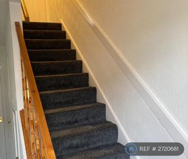 2 bedroom terraced house to rent - Photo 1