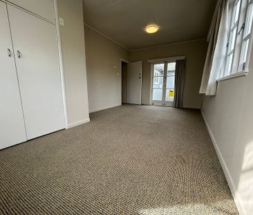 Spacious Home with Parkings - Photo 1