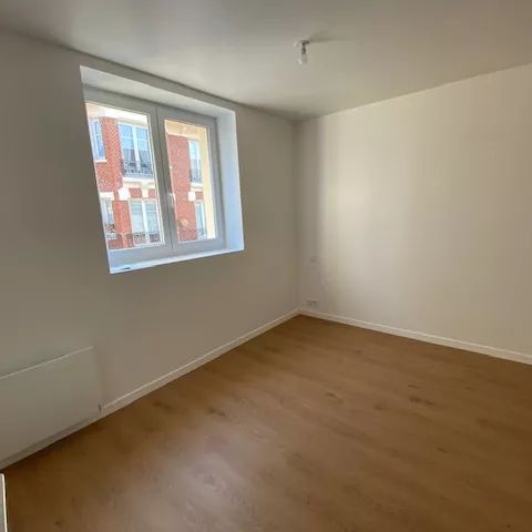 Appartement 4 pièces à louer au coeur de Saint Quentin - Photo 1