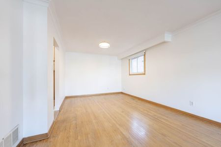 For Lease - 15 Riant Street Unit# Main, Toronto, Ontario - Photo 3