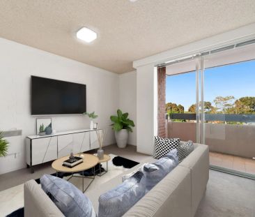 A fantastic furnished opportunity at Royal Park Tower - Photo 1