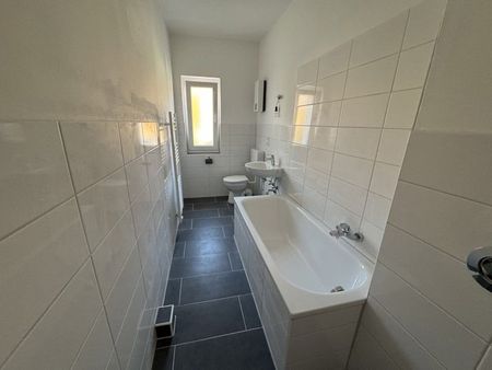 Miet mich - Sanierte 2,5-Zimmer-Citywohnung - Foto 3