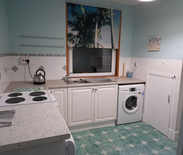 1 Bed Flat, Claremont Place, AB10 - Photo 2