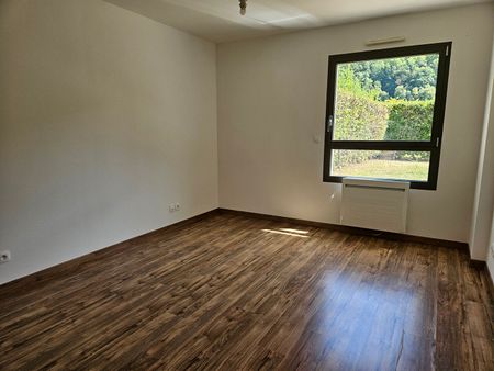 Location Maison 4 pièces 105m² BESANCON 25000 - Photo 5