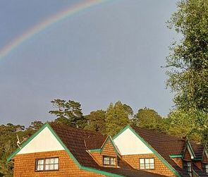 One bedroom with separate living area - Photo 3