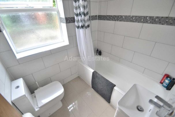 6 bedroom terraced house to rent - Photo 1