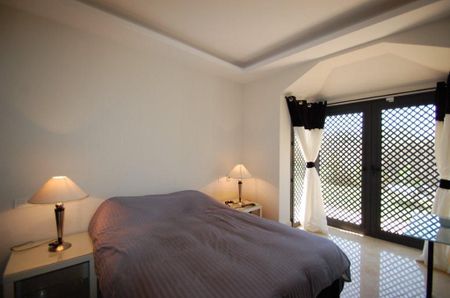 Detached Villa in The Golden Mile - Photo 2