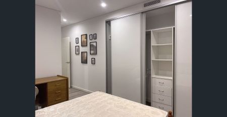 Cozy 2 bedrooms apartment with 2 parking for lease at new center of Campsie ! - Photo 2