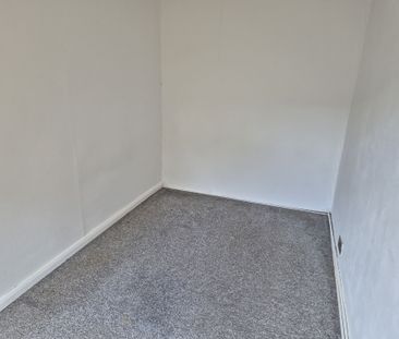Chester Road, Frodsham - Photo 1