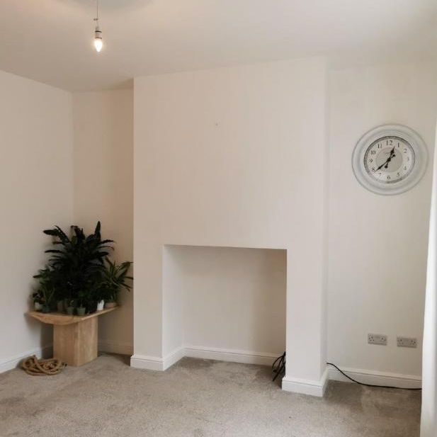 Jennetts Crescent, Otley, LS21 3EB - Photo 1