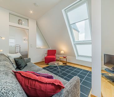 City-Residence: Renovierte und schöne 2-Zimmer Wohnung in Bornheim - Photo 2