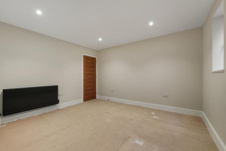 5 bedroom detached house to rent - Photo 5