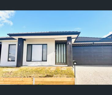 91 Belmore Parade, Mickleham, Vic 3064 - Photo 2