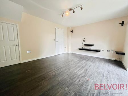 3 bedroom semi-detached house to rent - Photo 3