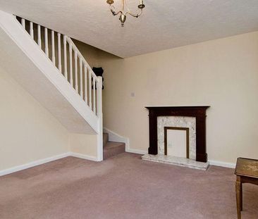 2 bedroom semi-detached house to rent - Photo 5