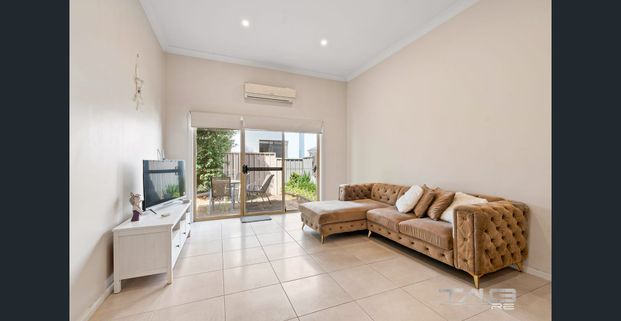 NEAT & TIDY VILLA - Photo 1