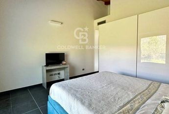 via crociale, Pietrasanta, Tuscany 55045