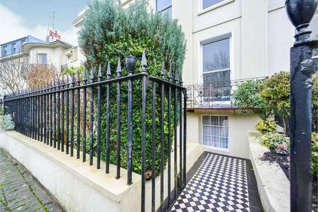 Hanover Crescent, Brighton, BN2 - Photo 3