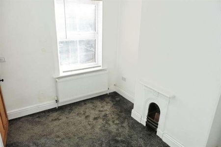 Milton Street, Higham Ferrers, Northants, NN10 - Photo 4