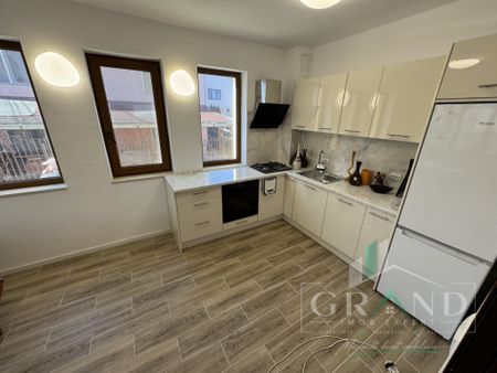 Casă individuală–160 mp | 5 camere | 4 bai | 4 parcări - Photo 4