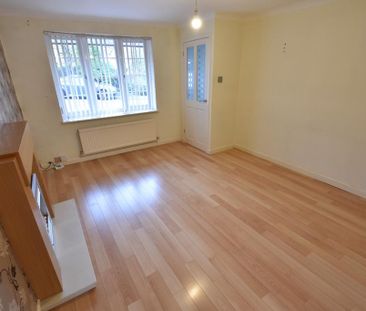 3 bedroom detached house to rent - Photo 6
