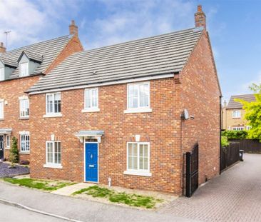 4 bed House - Detached To Let - Photo 5