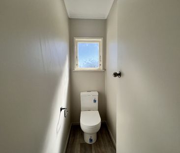 3 Bedroom in Ideal Location - Photo 4