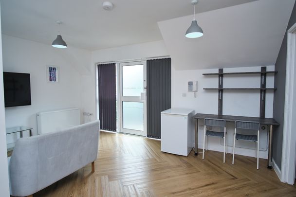 Orchard Court Flat 9 - Photo 1