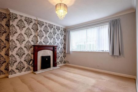 3 bedroom semi-detached house to rent - Photo 3