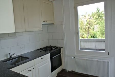 Super 4-room apartment with large terrace and balcony - Photo 5