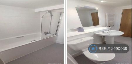 2 bedroom flat to rent - Photo 5