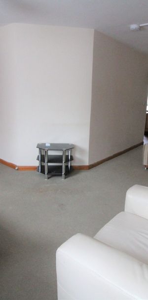 Fairfield Road, West Drayton - Photo 1