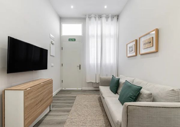 Calle de Felipe Castro, Madrid, Community of Madrid 28026