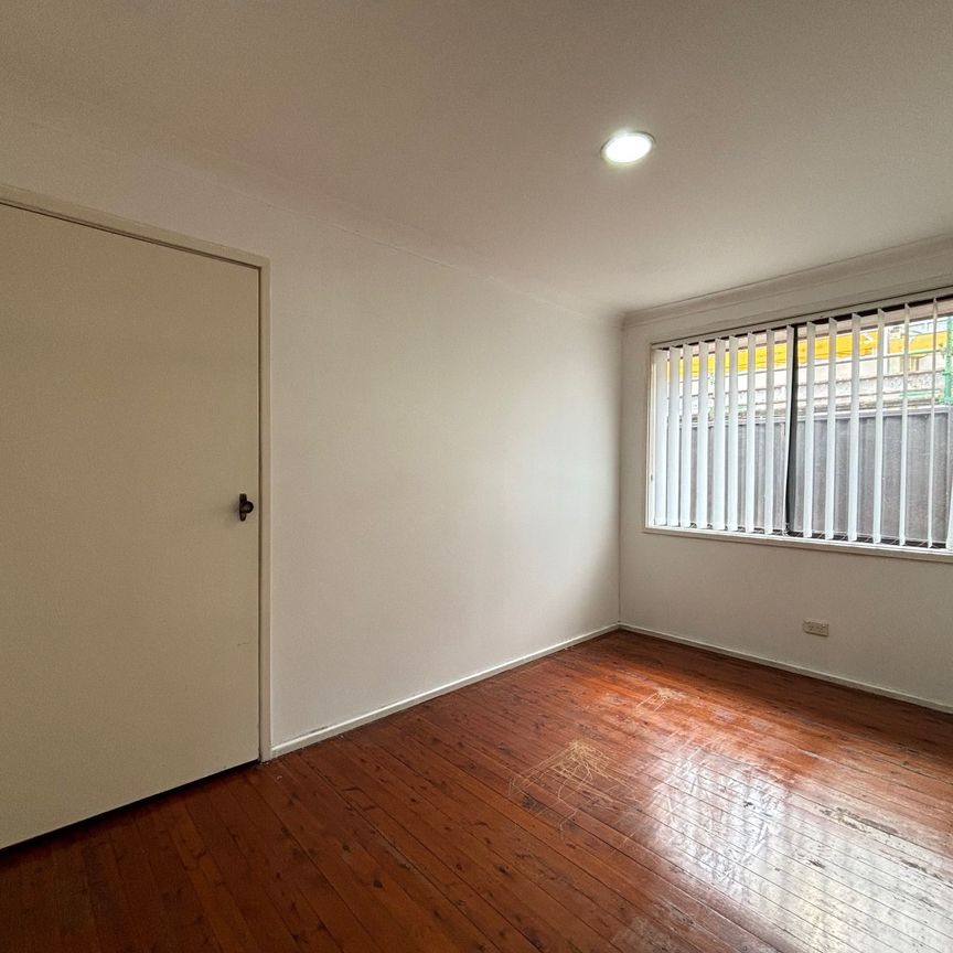 Comfortable Living in a Well-Maintained Home - Photo 1