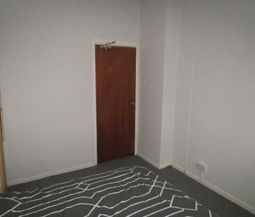 Room in a Shared House, Salford, M7 - Photo 3