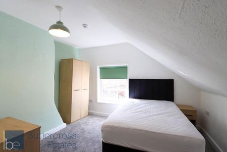 1 bedroom in a house share to rent - Photo 5