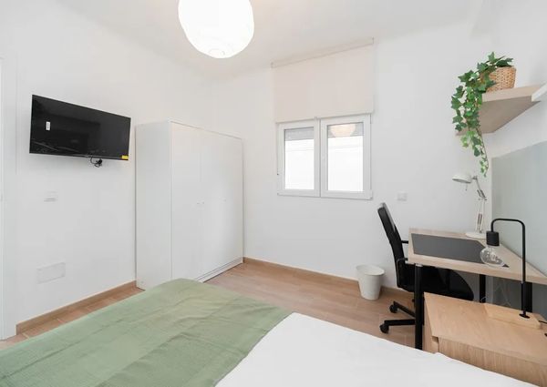 Calle Cristo de la Epidemia, Málaga, Andalusia 29013