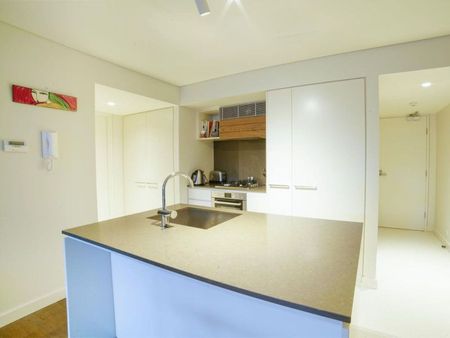 H104/200 Pacific Highway, Crows Nest - Photo 3