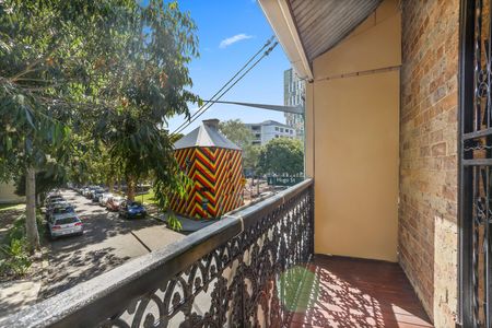 55 Caroline Street, Redfern NSW 2016 - Terrace For Rent | Domain - Photo 3