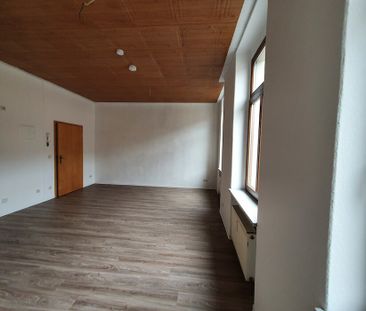 *Schöne 1 Zimmerwohnung* 2. Obergeschoss* in Oelsnitz - Foto 4