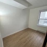 1 room apartment of 42m² in Quebec - Photo 2