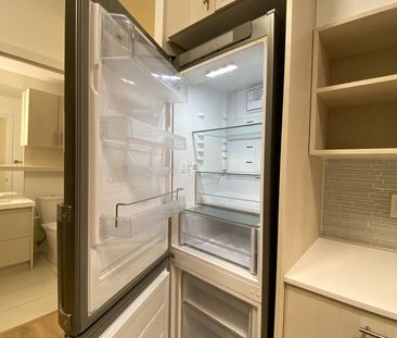 For Lease - 150 Fairview Mall Drive Unit# 807, Toronto, Ontario - Photo 3