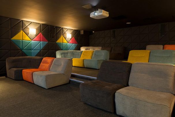 1 bedroom private hall to rent - Photo 1