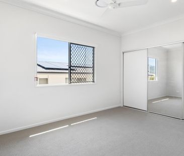 NEW FAMILY HOME - WISHART PRIMARY & MANSFIELD HIGH CATCHMENTS - Photo 1