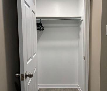 For Lease - 23 Vanwood Crescent Unit# Bsmt, Brampton, Ontario - Photo 3