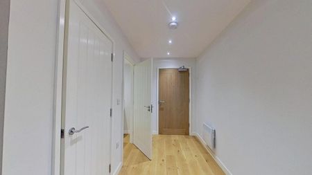 3 bedroom flat to rent - Photo 5