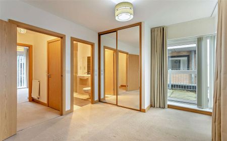 2 bedroom semi-detached house to rent - Photo 3